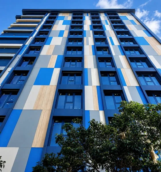 AA Yapı Caddebostan Ant Apartmanı, kompakt laminat cephe kaplaması