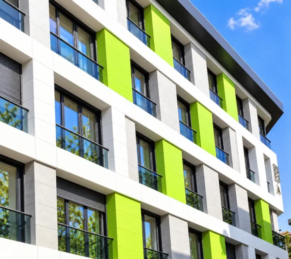 GN Yapı Yeshill Residence kompakt laminat dış cephe kaplama uygulaması Maltepe-İstanbul