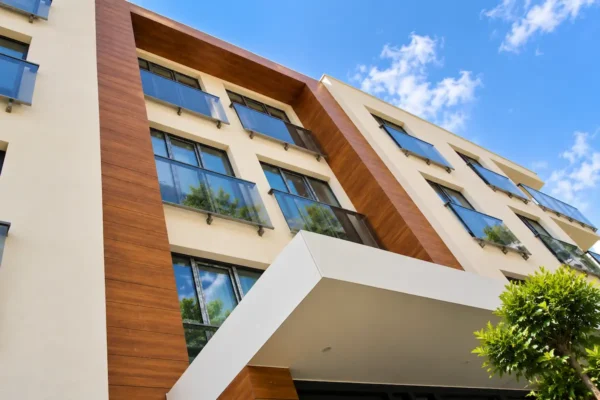 MFA İnşaat Bahçeşehir Konakları kompakt laminat dış cephe kaplama uygulaması