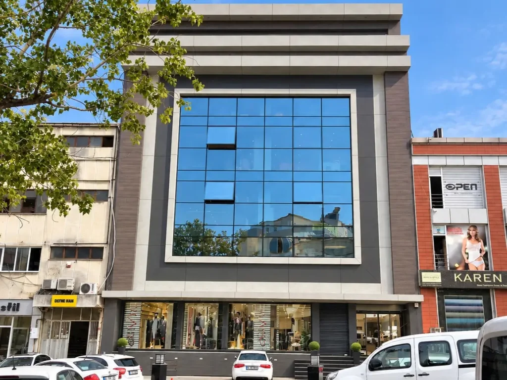 Dilvin Genel Müdürlük binası dış cephe compact laminat uygulaması - Merter
