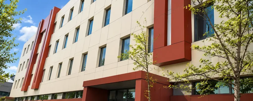 Odessa Liman Tesisleri fundermax kompakt laminat cephe uygulaması - Ukraine