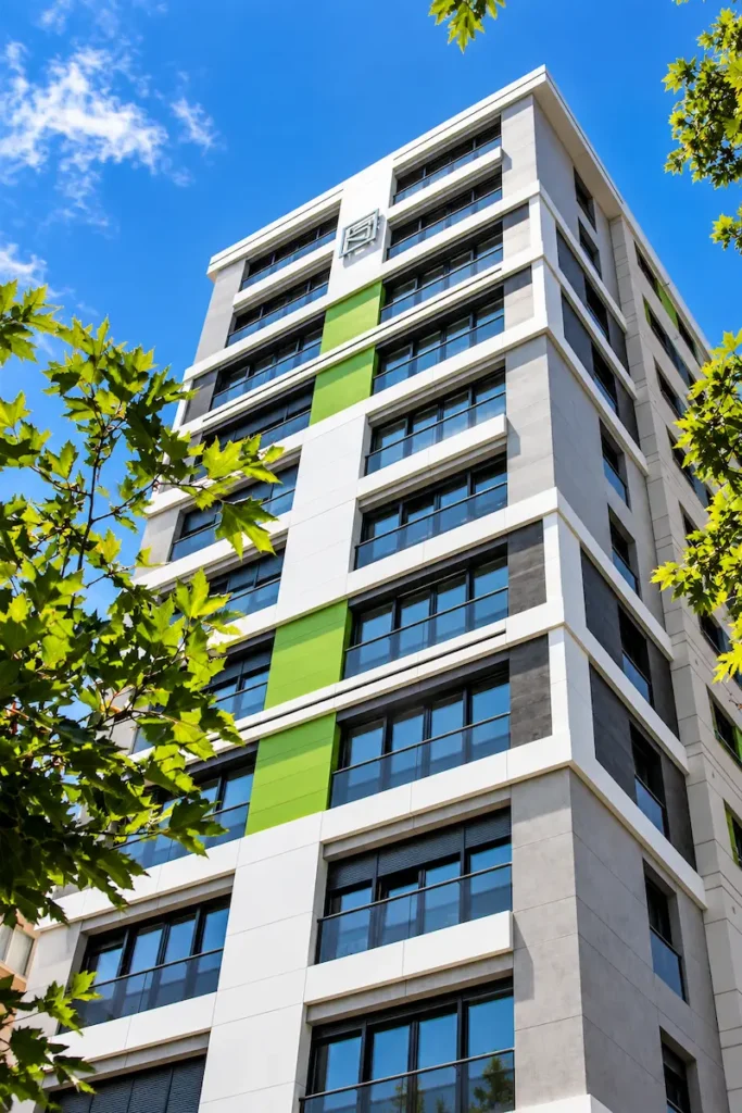 GN Yapı I Meltem Apt. 43 Pruva Yapı Pruva Yapı GN Yapı kompakt laminat dış cephe kaplama uygulaması Kozyatağı-İstanbul Kadiköy